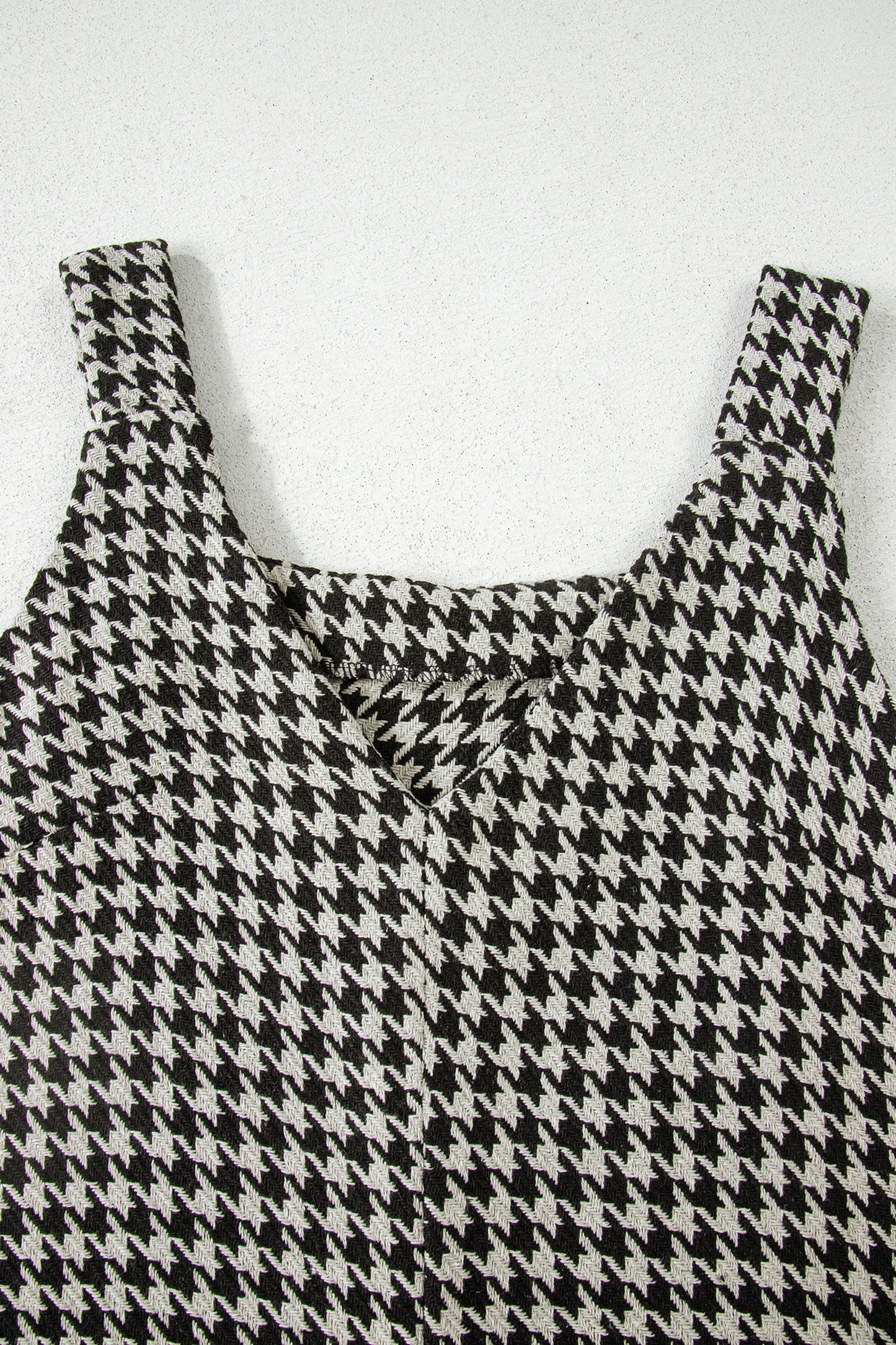 Red Houndstooth Print V Neck Sleeveless Mini Dress