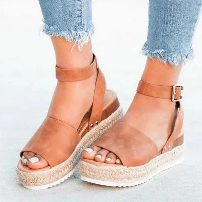 Wedge fish mouth shoes