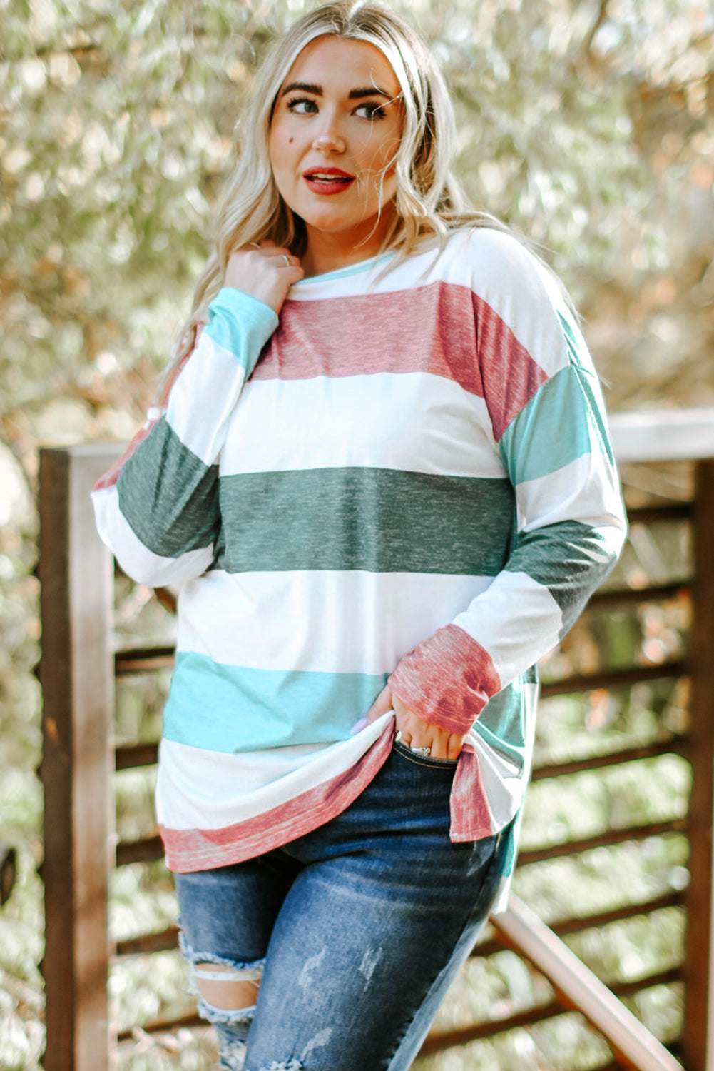 Green Colorblock Pullover Top