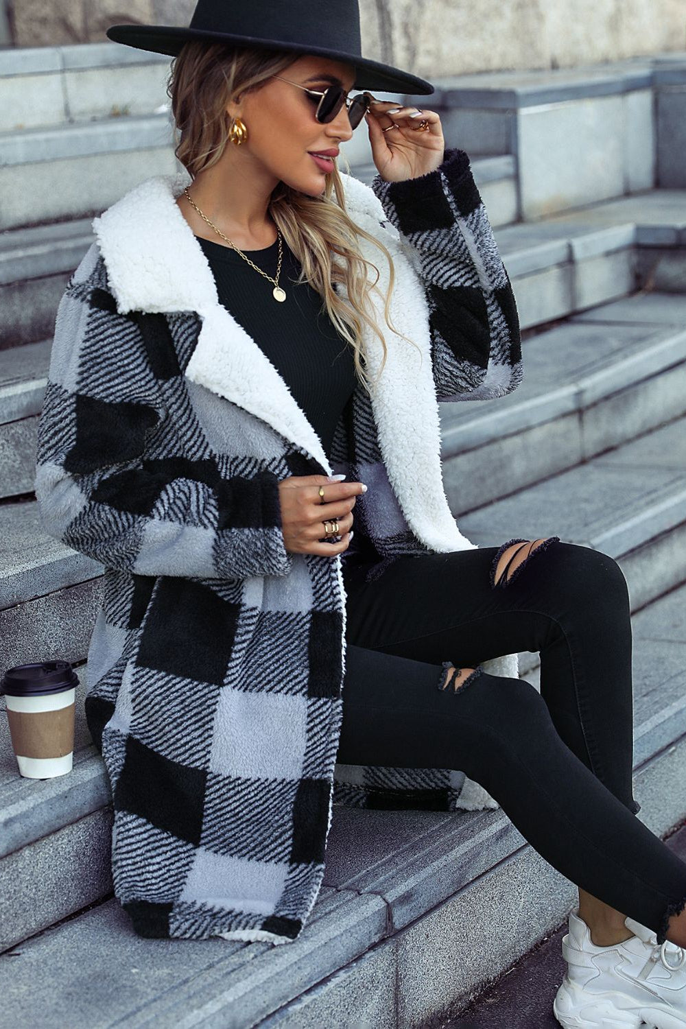 d1be70b7b4b44c3c855d412ae3be9603-Max